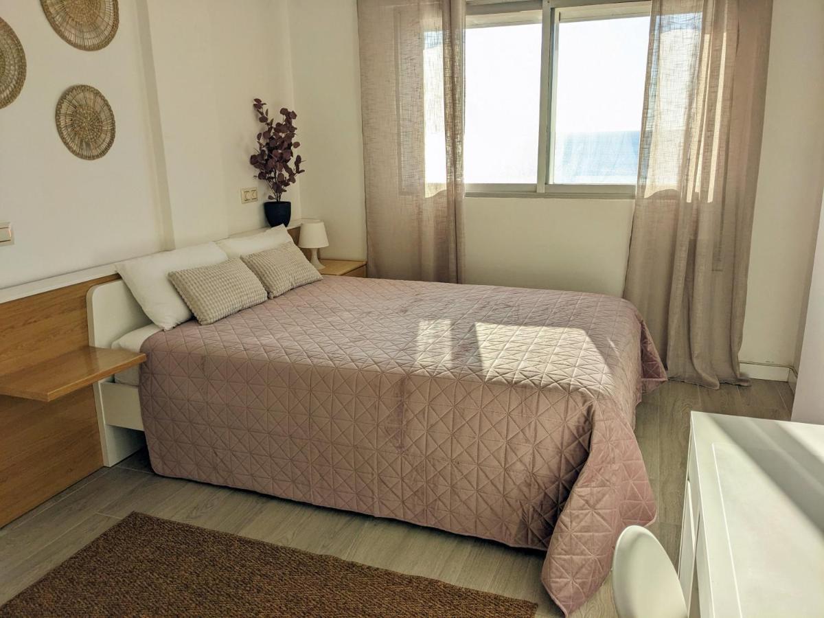Apartamento En La Playa Con Garaje Cádiz Kültér fotó